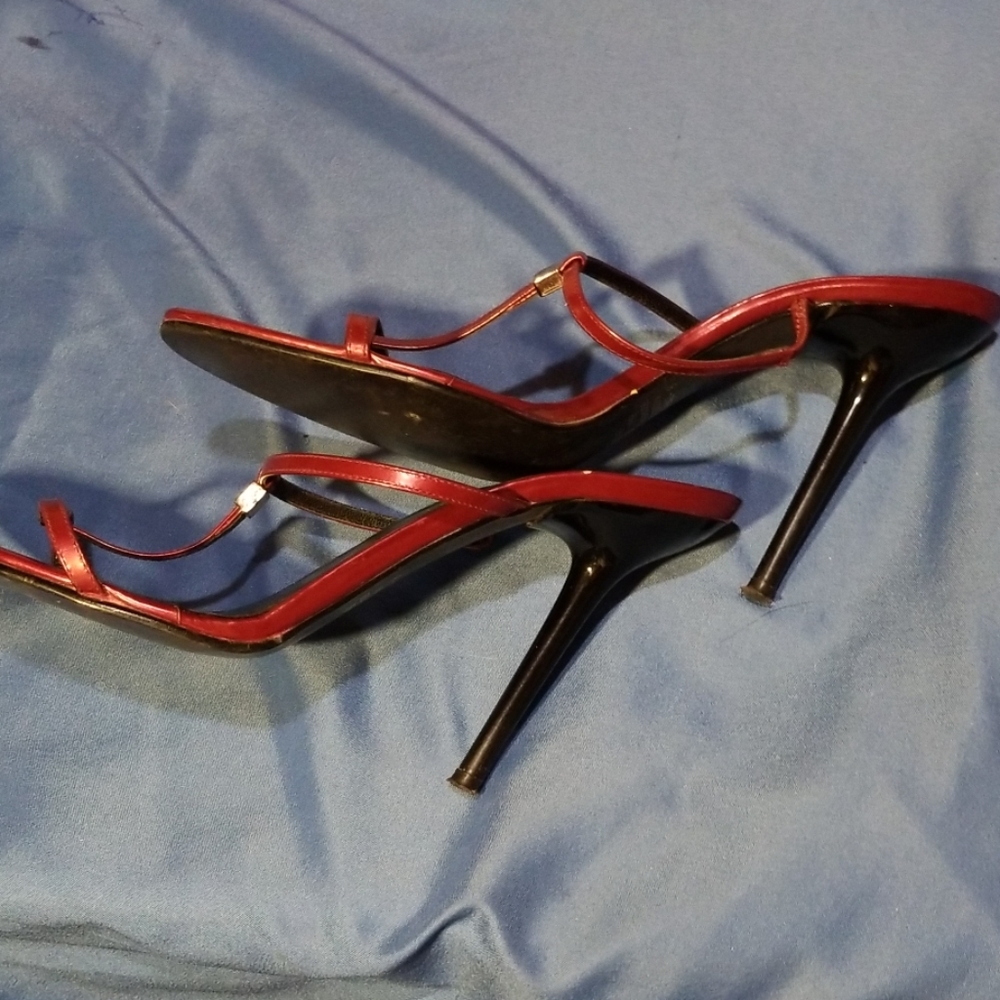 4" barely there dress